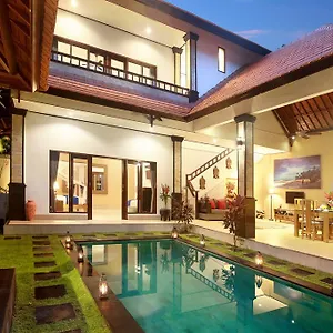 https://concetta-villa-seminyak-beachside.ubudhotelsnow.com